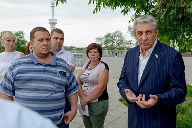На каком этапе работы по Елизаветинскому спуску?